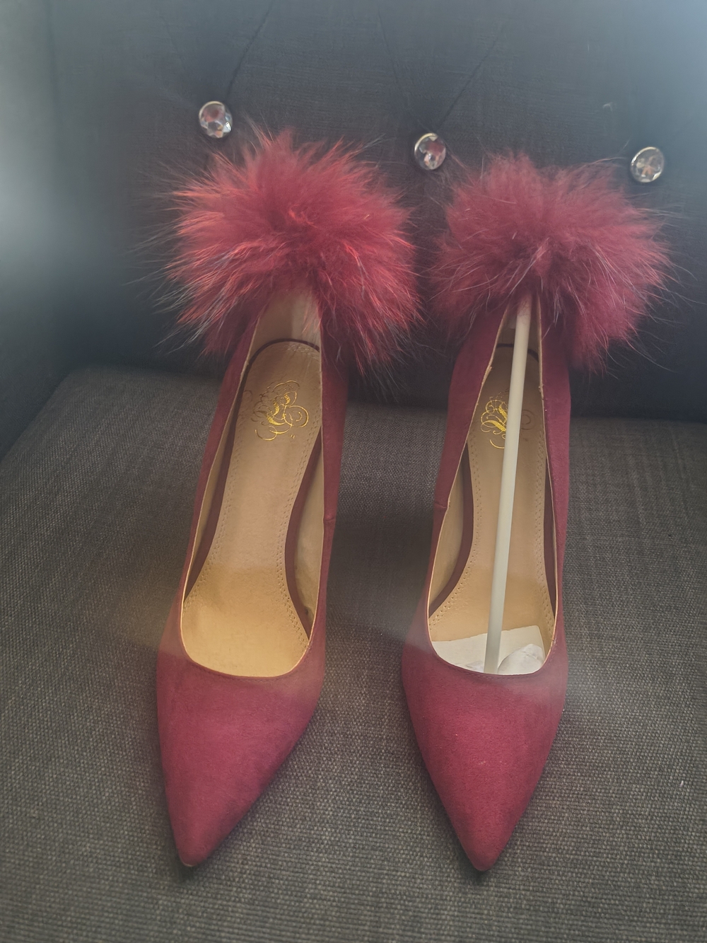 Women’s Burgundy Pom-Pom Pointed Toe Pumps